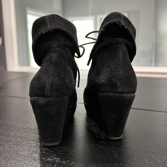 Steve Madden Maarkee Lace Up Heel Booties - 8 - Picture 6 of 10